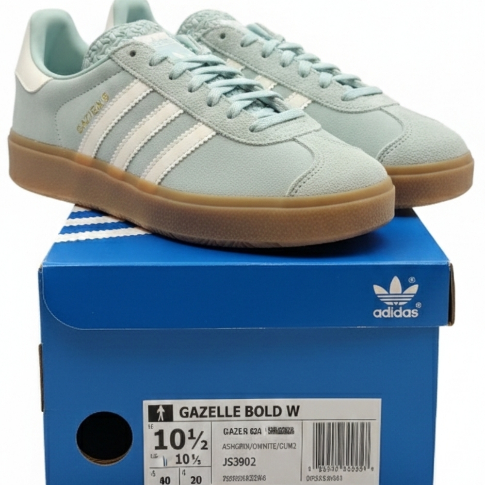 NEW adidas Gazelle Bold Platform Sneakers - Silver Green/Gum ✨Size 10.5✨